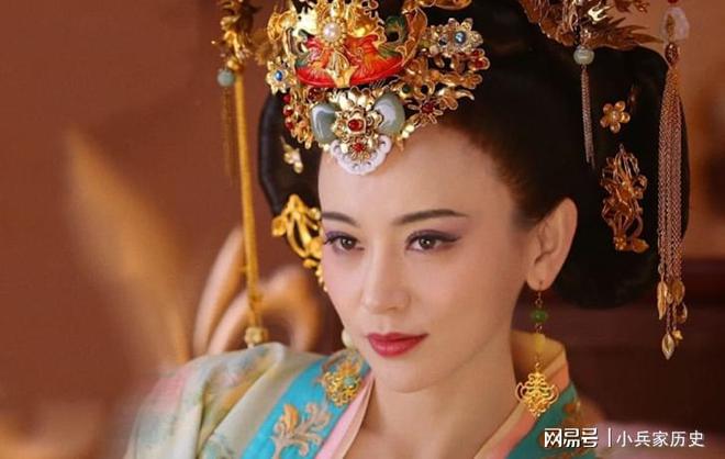 武则天的演员，展现变化、自信与成就的力量之路